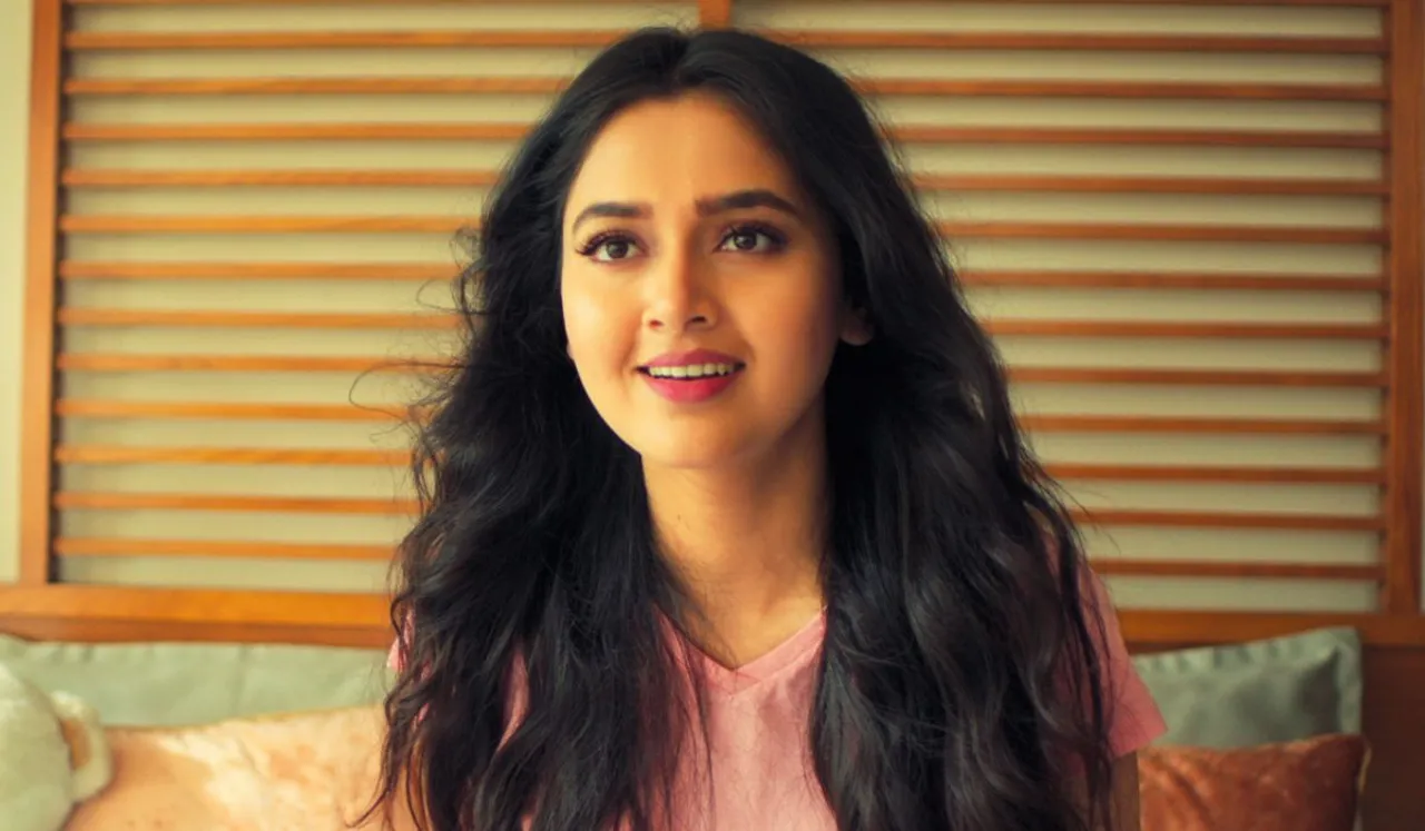 Tejasswi Prakash's first look from 'Mann Kasturi Re' revealed