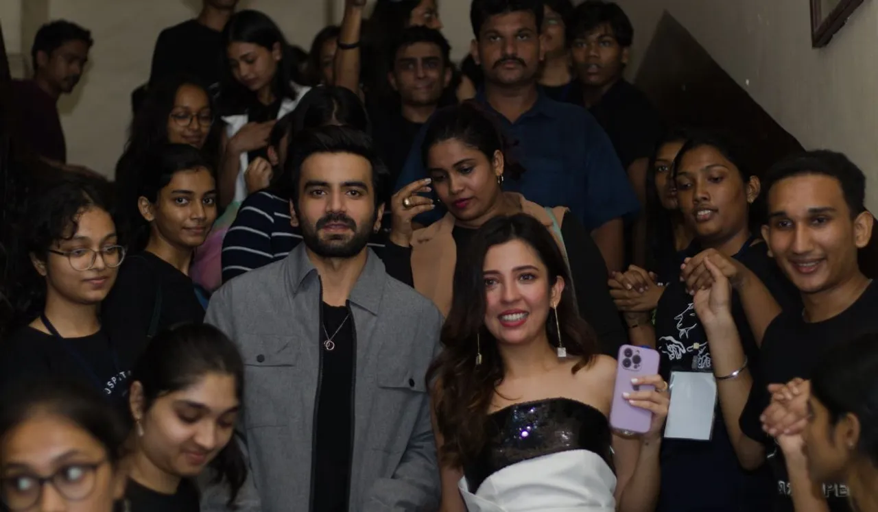 Barkha Singh, Ayush Mehra visit Mithibai College and St. Xaviers to celebrate the launch of Please Find Attached Season 3 on Amazon miniTV