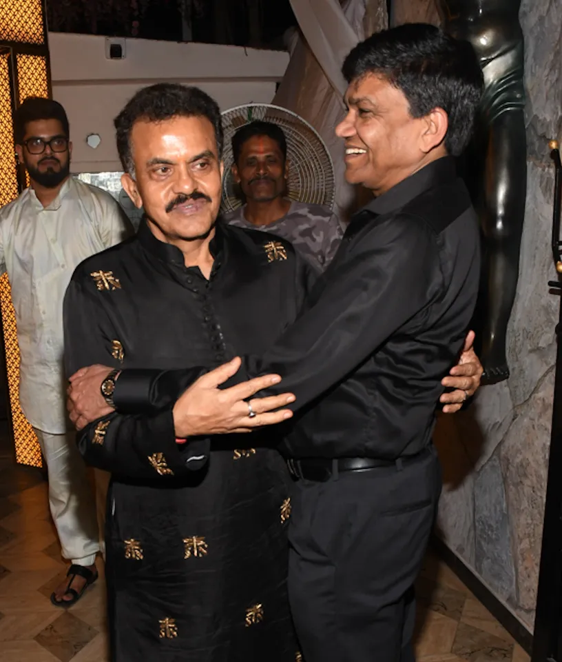 007. Sanjay Nirupam with Jayantilal Gada at Sanjay Nirupam's Diwali Party DSC_6783