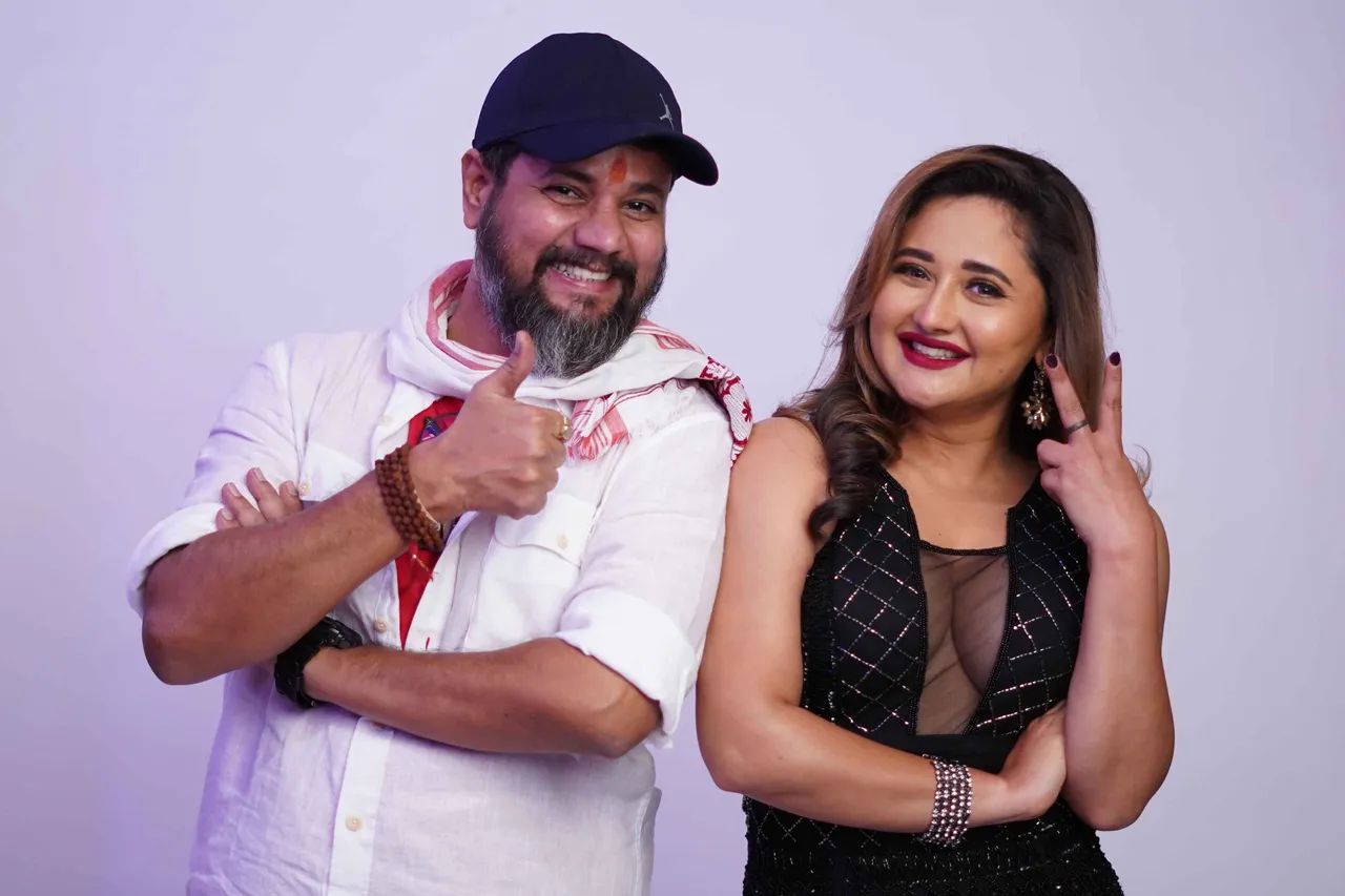 Anil V Kumar - Rashami Desai (2)