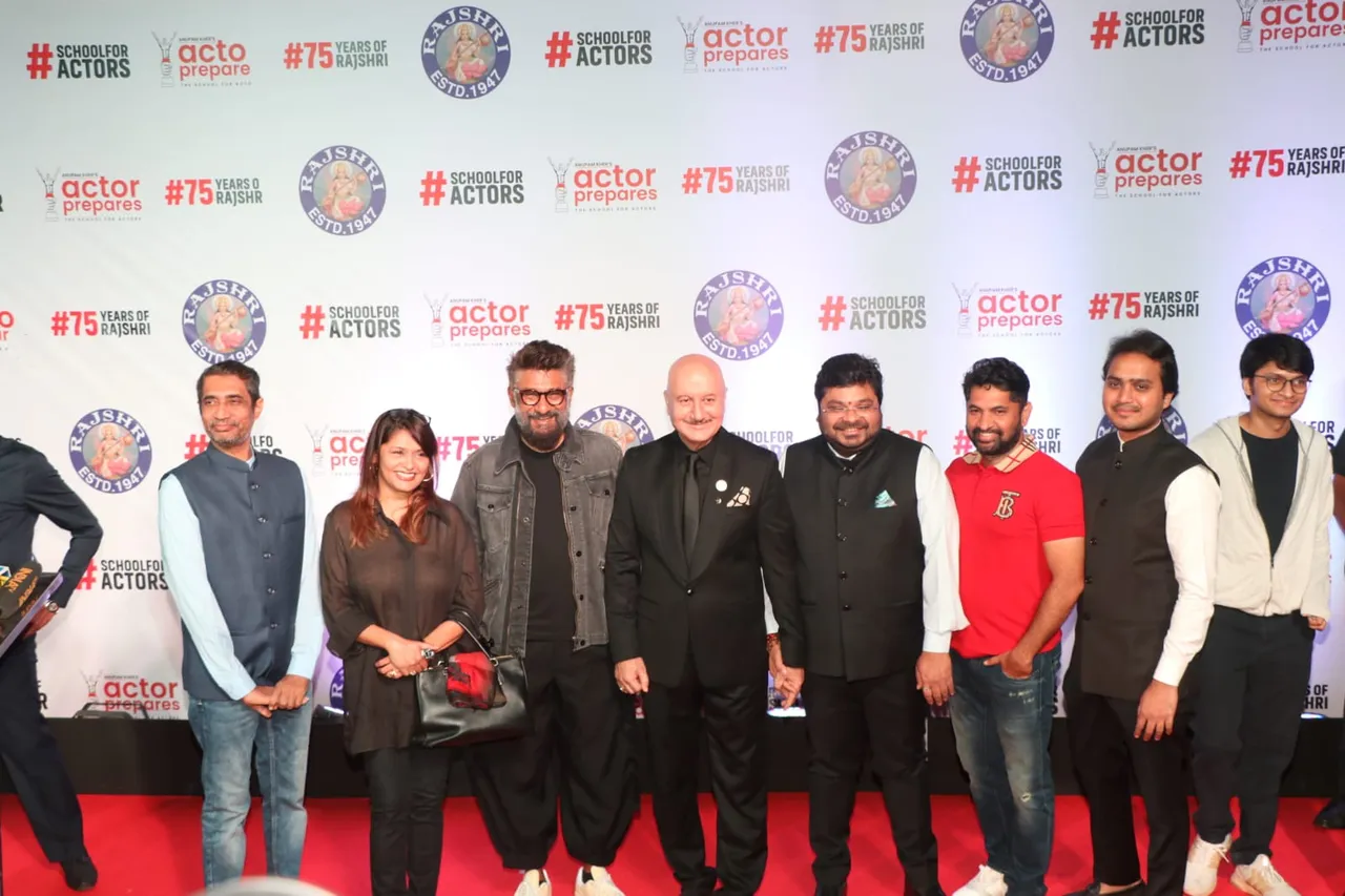 Grand Stars Screening Uunchai (49)