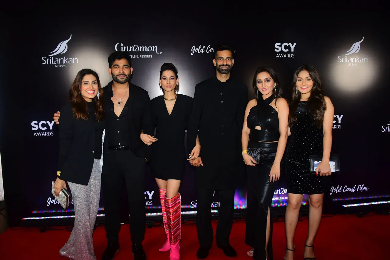 18 Celebs and Influencers with GCF Founders @ the announcement of SCY Awards (17