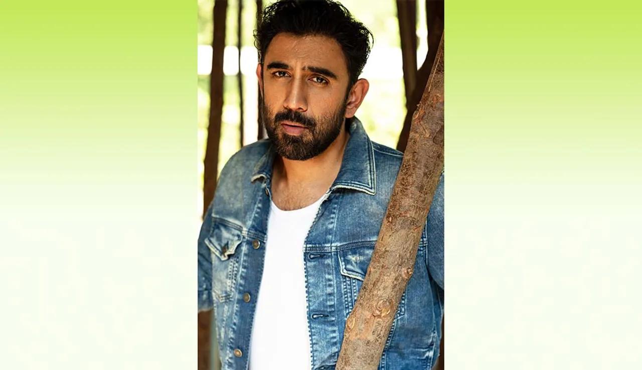 Amit Sadh Solo