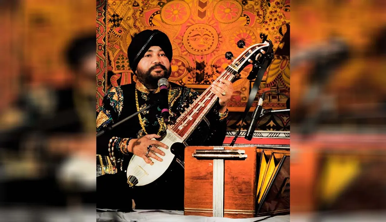 DRecords presents Har Sachae Takht Rachaya in the divine vocals of Daler Mehndi (19)