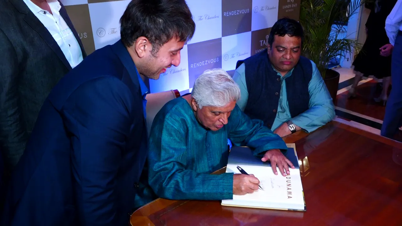 Pan India Star Pooja Hegde and Salman Khan treat the fans with electrifying chemistry ahead of Valentine’s Day with Naiyo Ladga