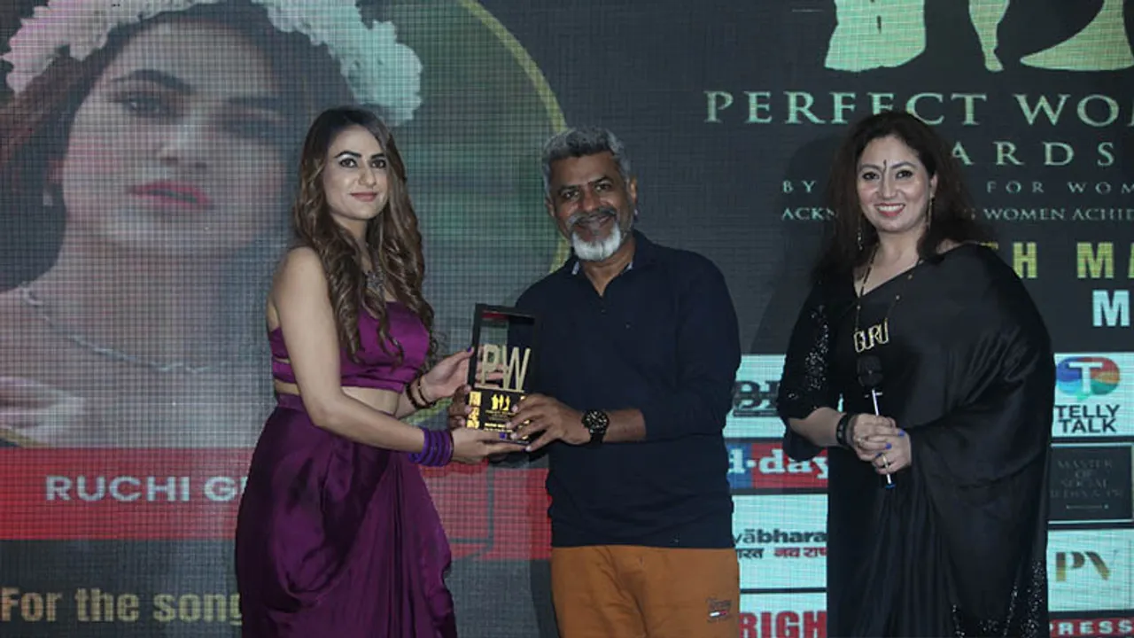 Ruchi Gujjar Perfect Women Awards 2023 (4)