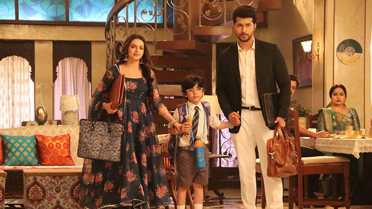 Namish Taneja a.k.a Ashish & Shrenu Parikh a.k.a Maitree from Zee TV's Maitree (1)