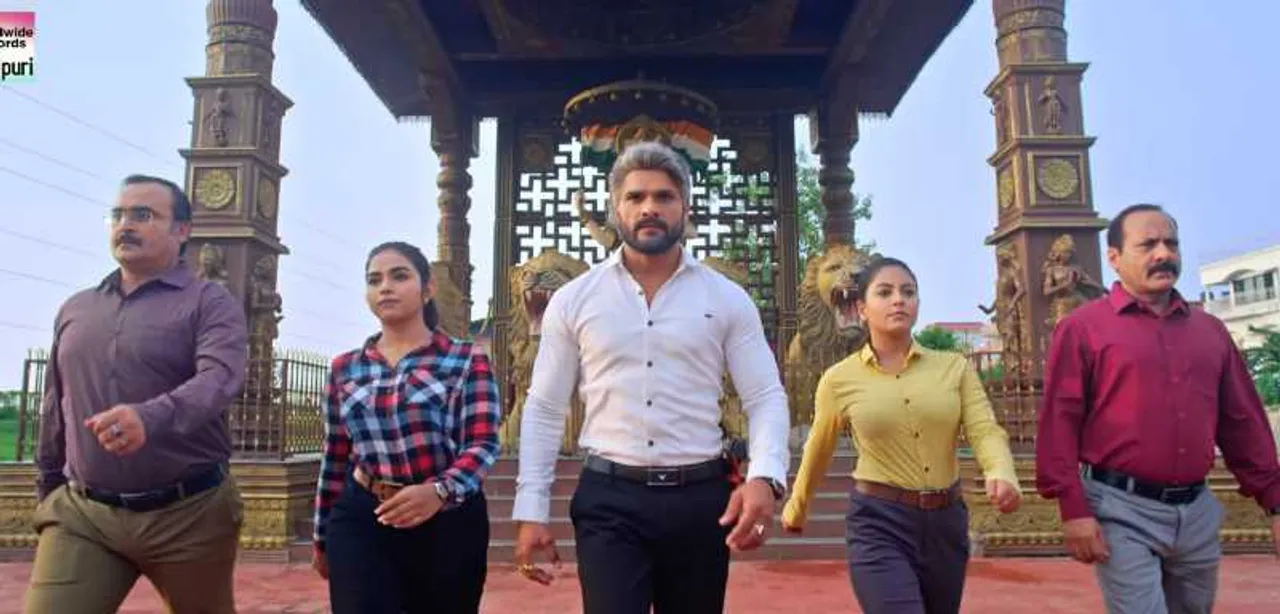 Ratnakar Kumar and Khesari Lal Yadav's Bhojpuri film Sangharsh 2 (3)