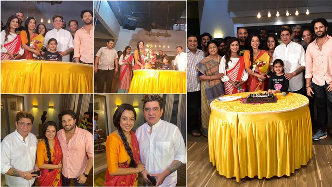 Rupali Ganguly's birthday celeberation (1)