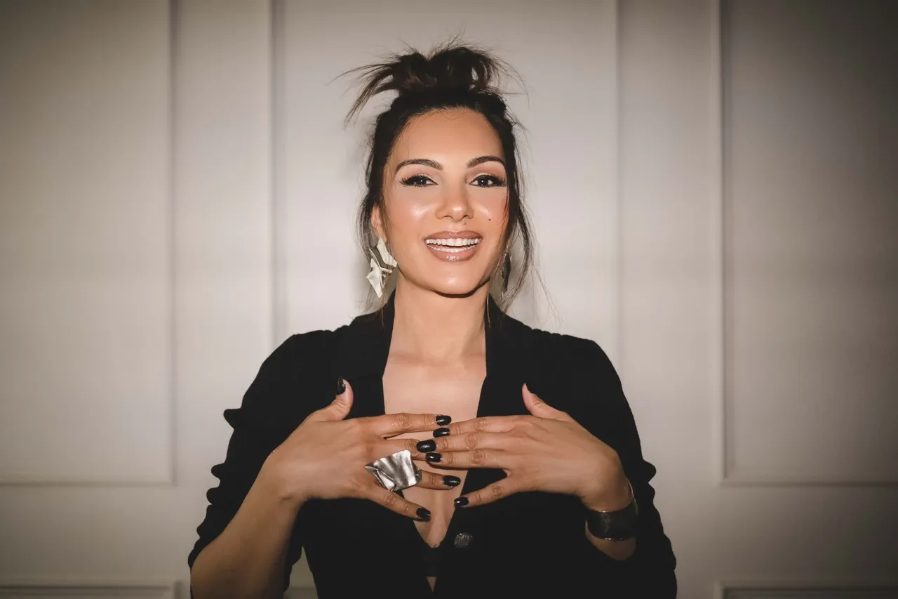 Somy Ali (1)