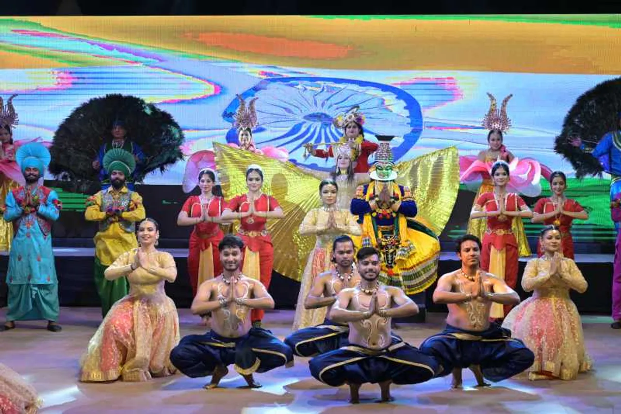 'VANDE MATARAM' DANCE BALLET CTES INDIA’S RICH CULTURAL DIVERSITY