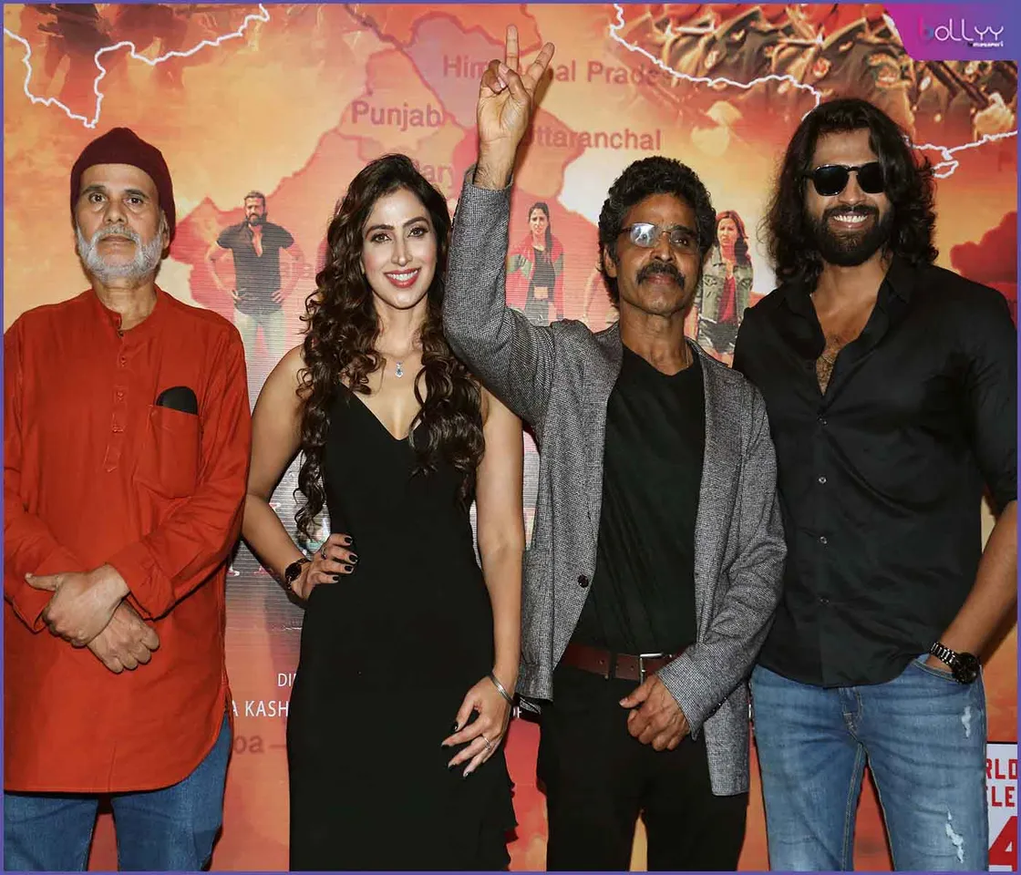 Bharateeyans is a must watch film for every Indian