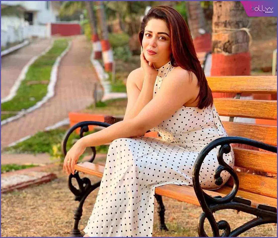 Neha Pendse 1
