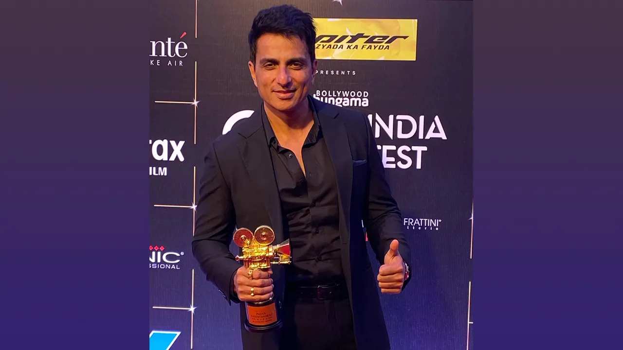 Sonu Sood Honored with ‘Humanitarian of the Year’ Award for 2024