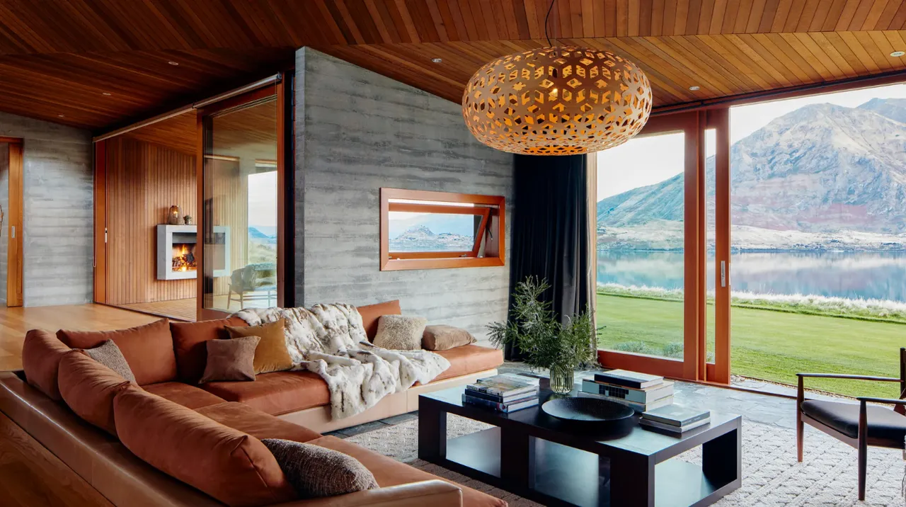 Airbnb