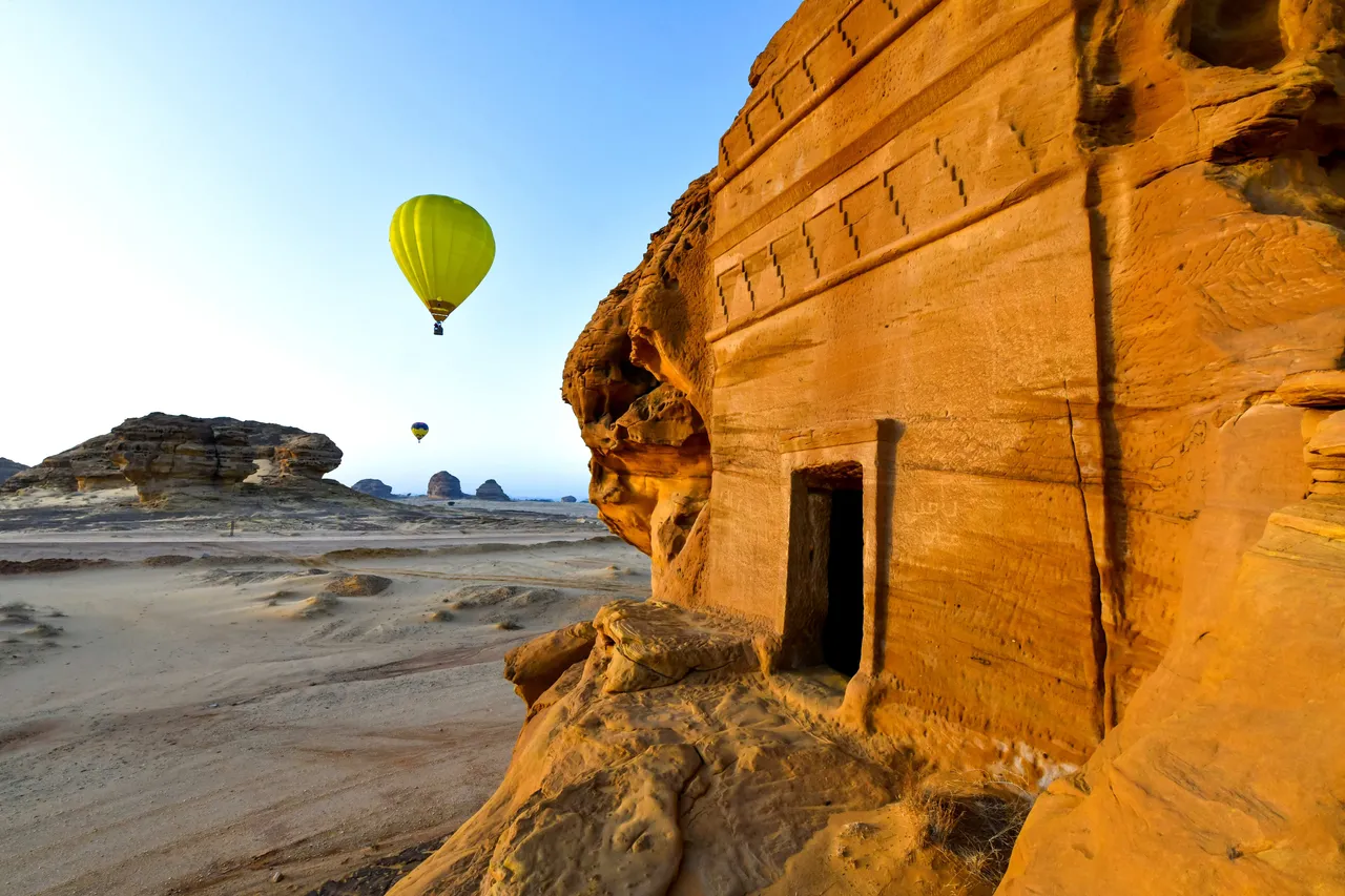 Hot Air Ballooning - AlUla