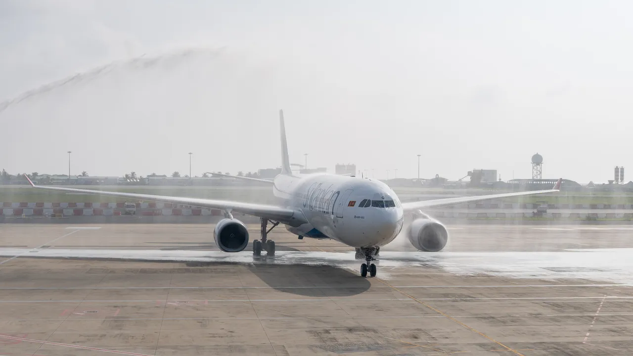 SriLankan airlines launches operations at terminal 1