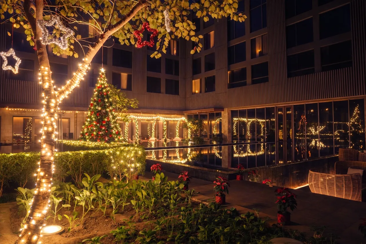 Roseate House Christmas 2025 (1)