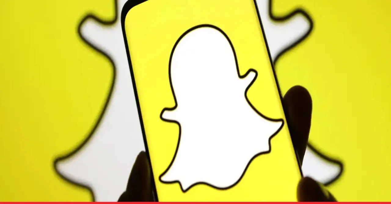 Snapchat Launches Topic Chat