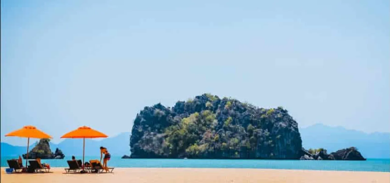 Last Minute Travel Mobile Apps
