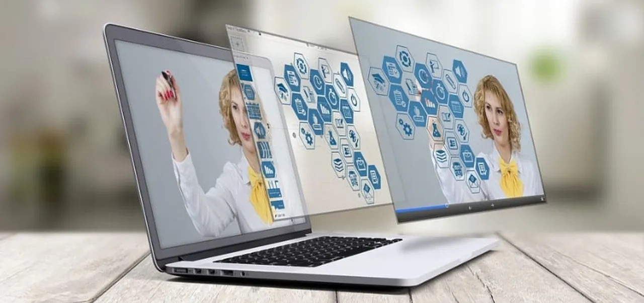 Virtual Captive Centres or Global in-house Centres