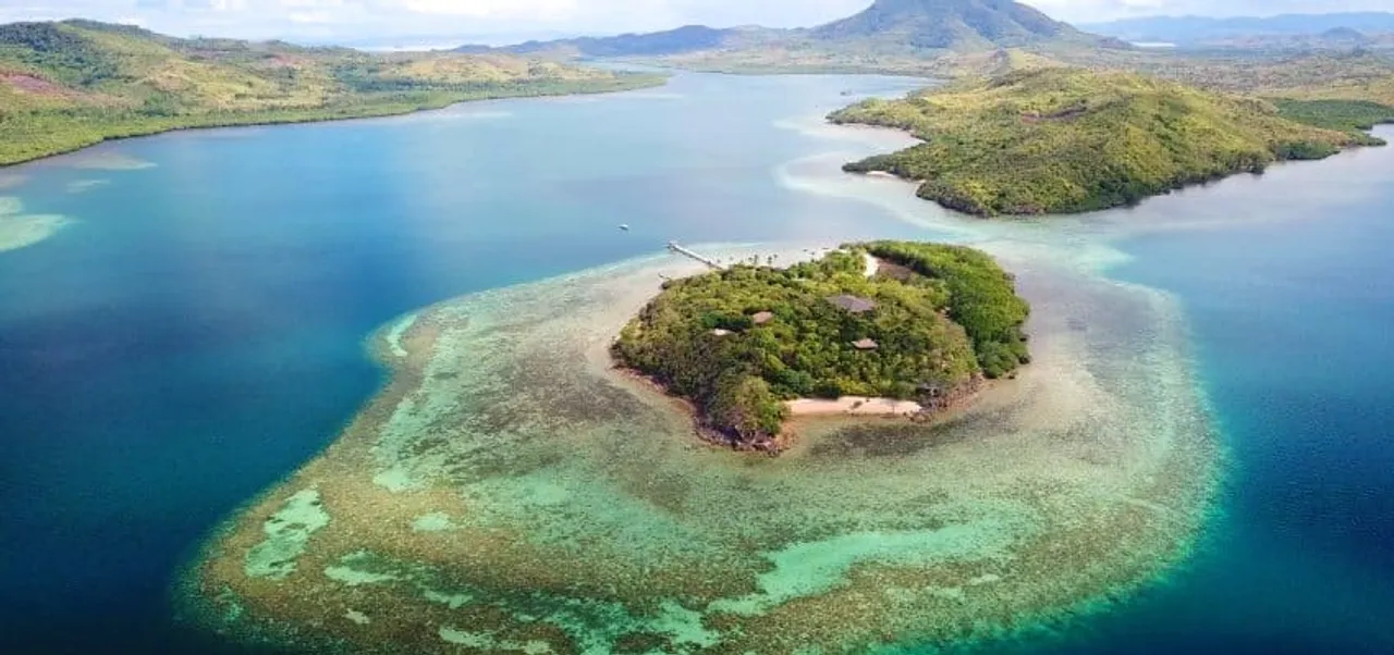 coral reef island