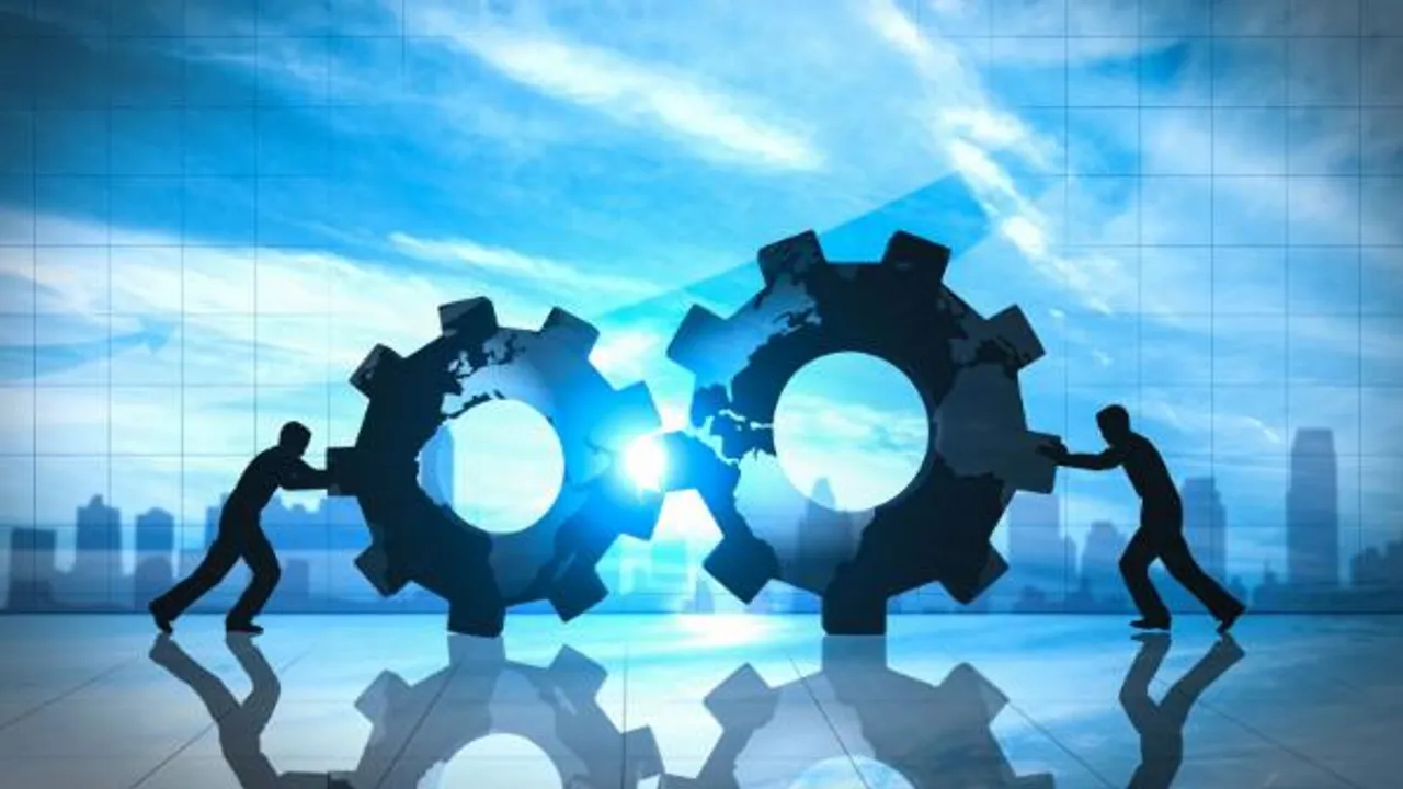 Fivetran to acquire HVR and raises $565 million