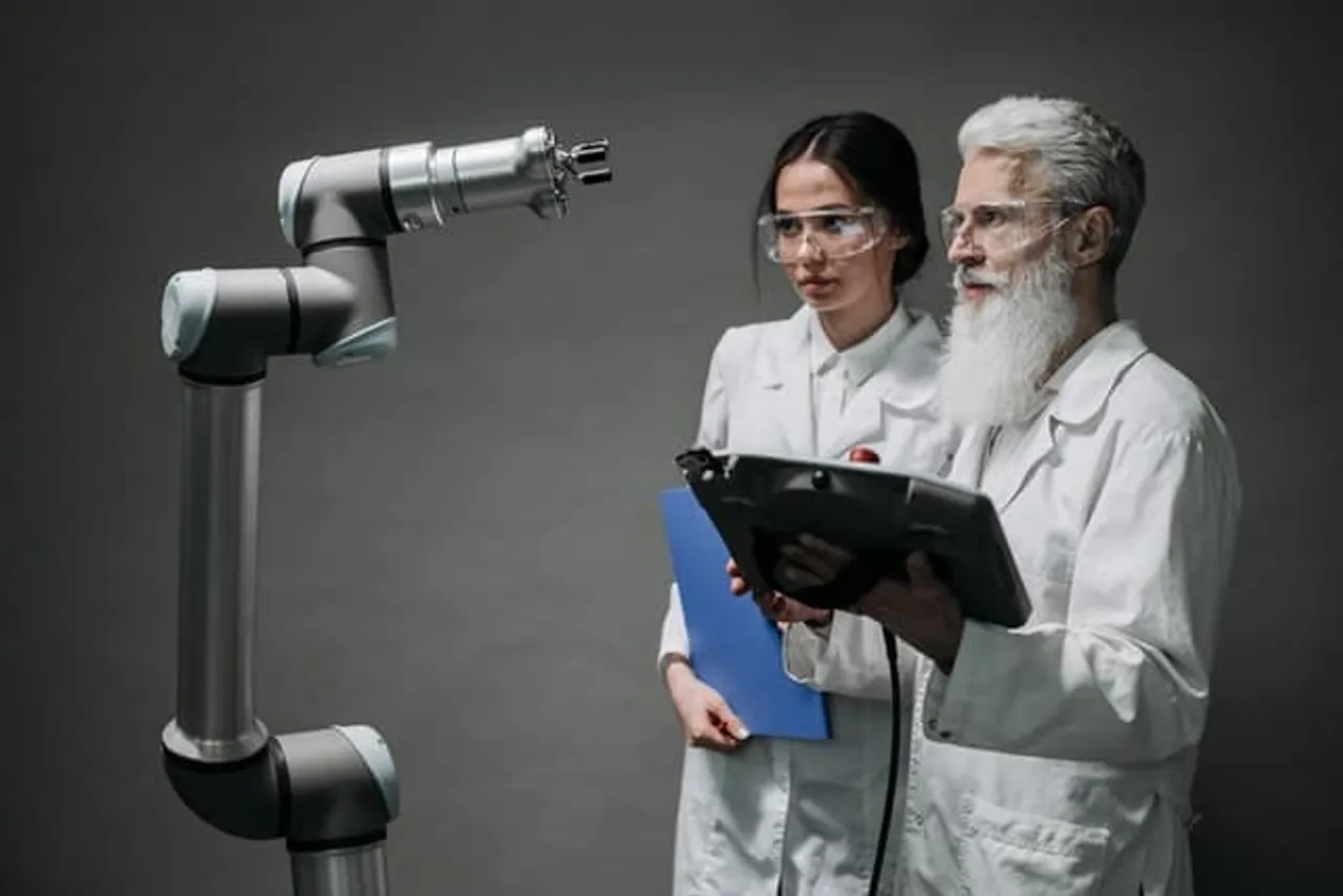 AI internships in India in the domains of deep learning, machine learning, and scientific research offer perks, pay packages and skill development