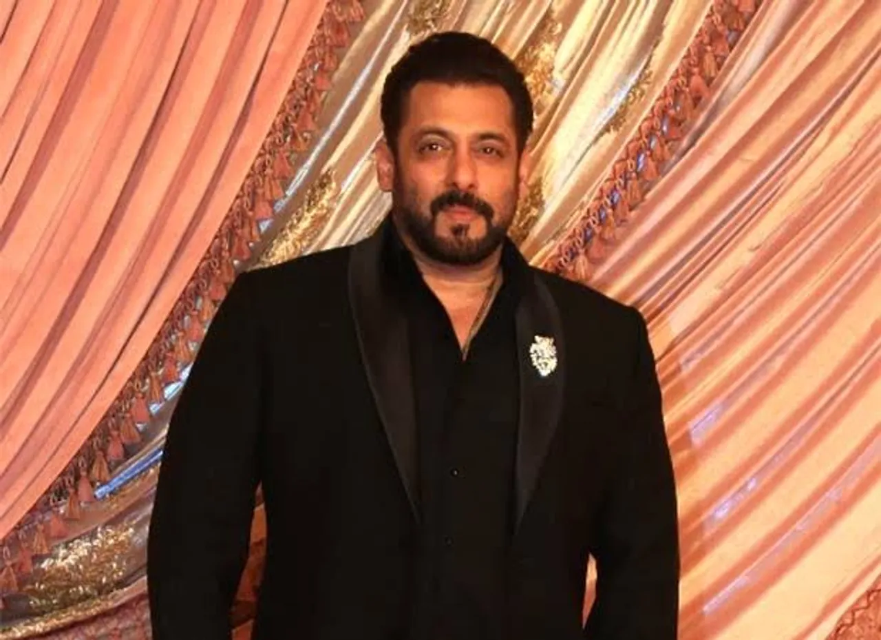 Salman Khan sets the stage on fire at Anant Ambani’s sangeet