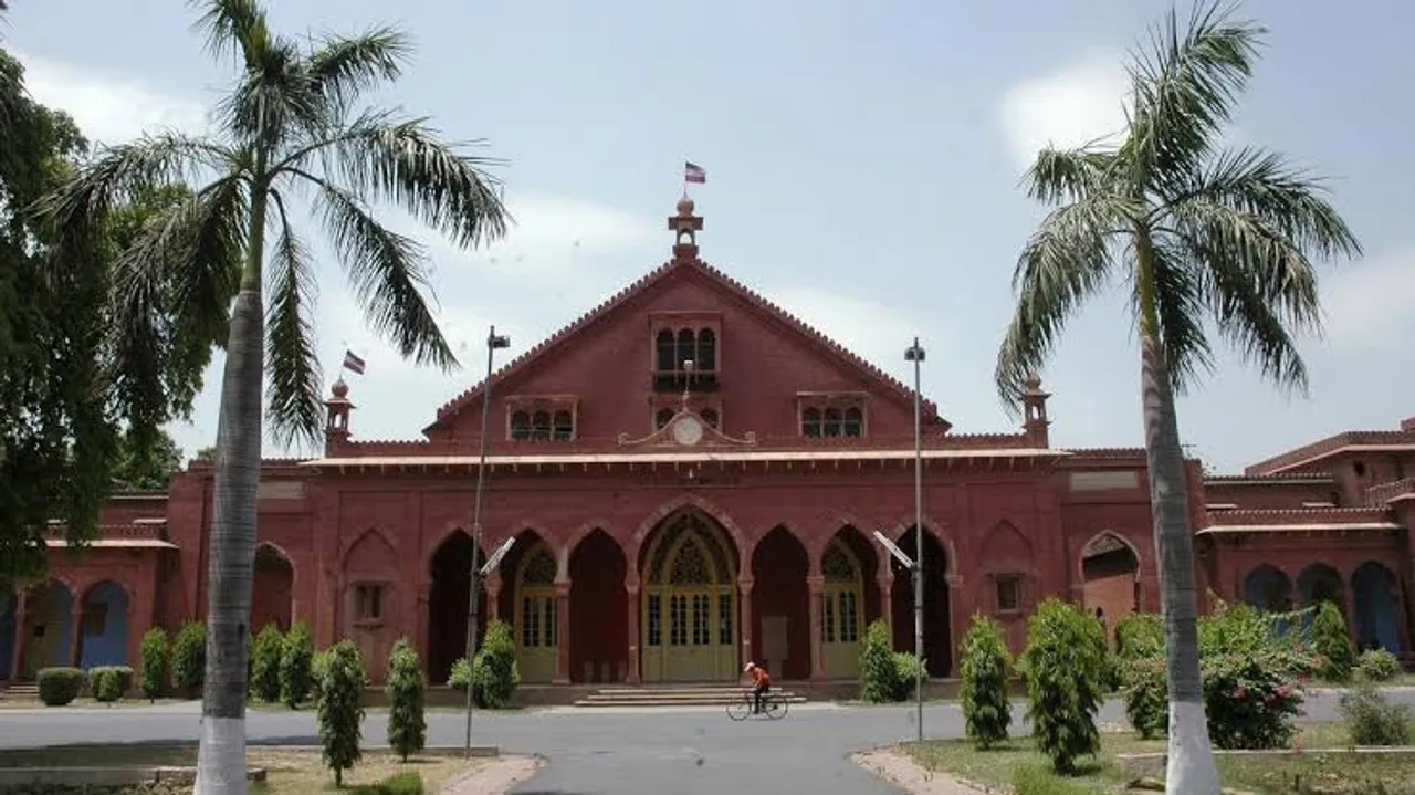 SC: Aligarh Muslim Unversity minority status to be decided by regular bench
