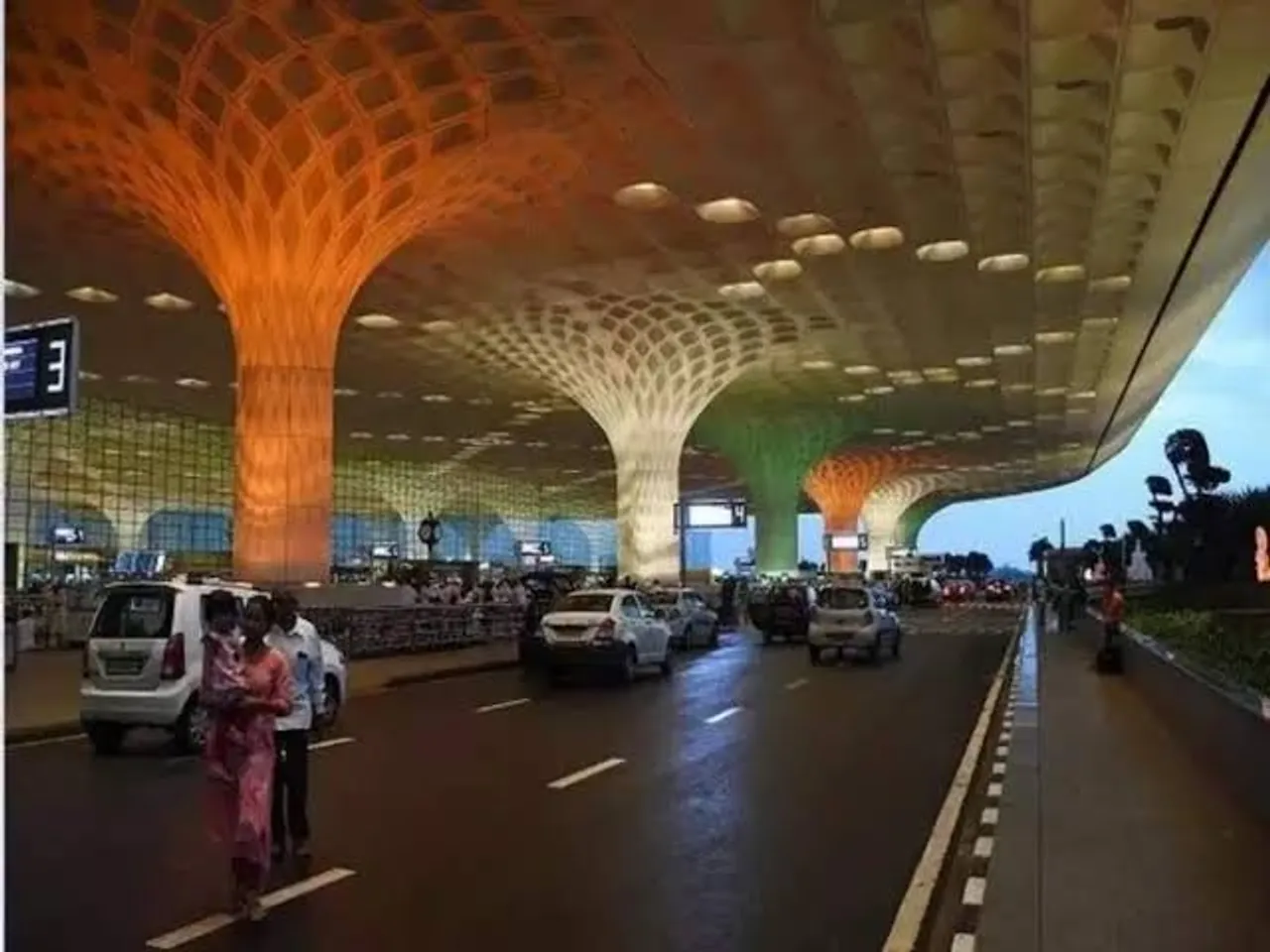 Mumbai Airport's total passenger traffic rises 4% in Oct