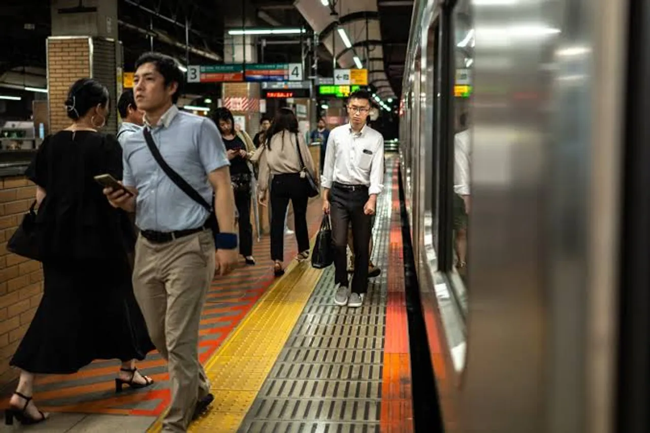 Tokyo govet launches 4-day work-week to aid families amid low fertility
