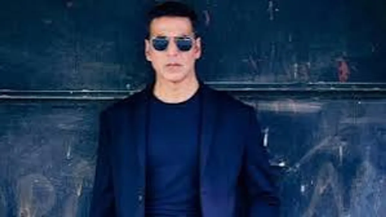 Report: Akshay Kumar injures eye while performing stunt on Housefull 5 sets