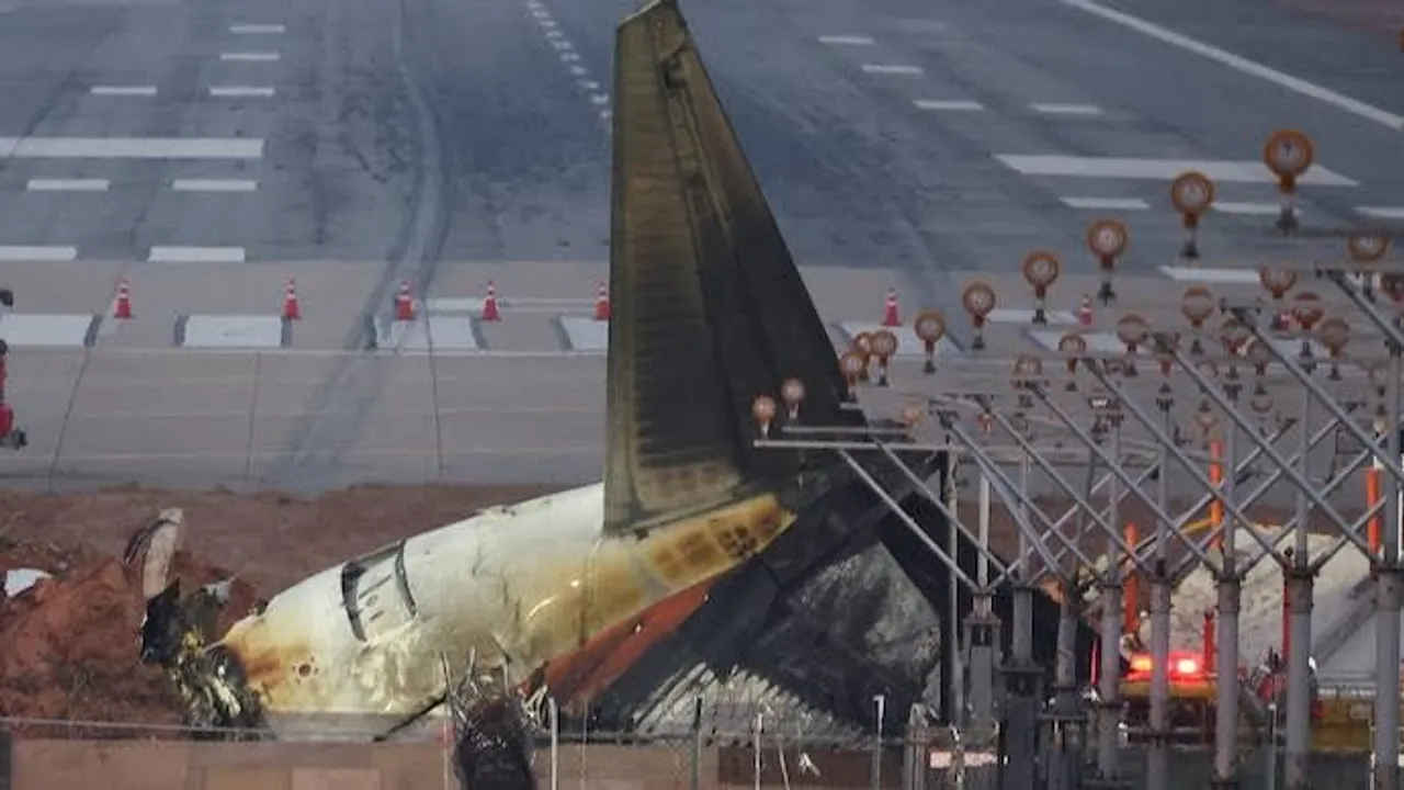 South Korea plane crash: Police raid Jeju Air’s office, Muan International Airport as probe intensifies