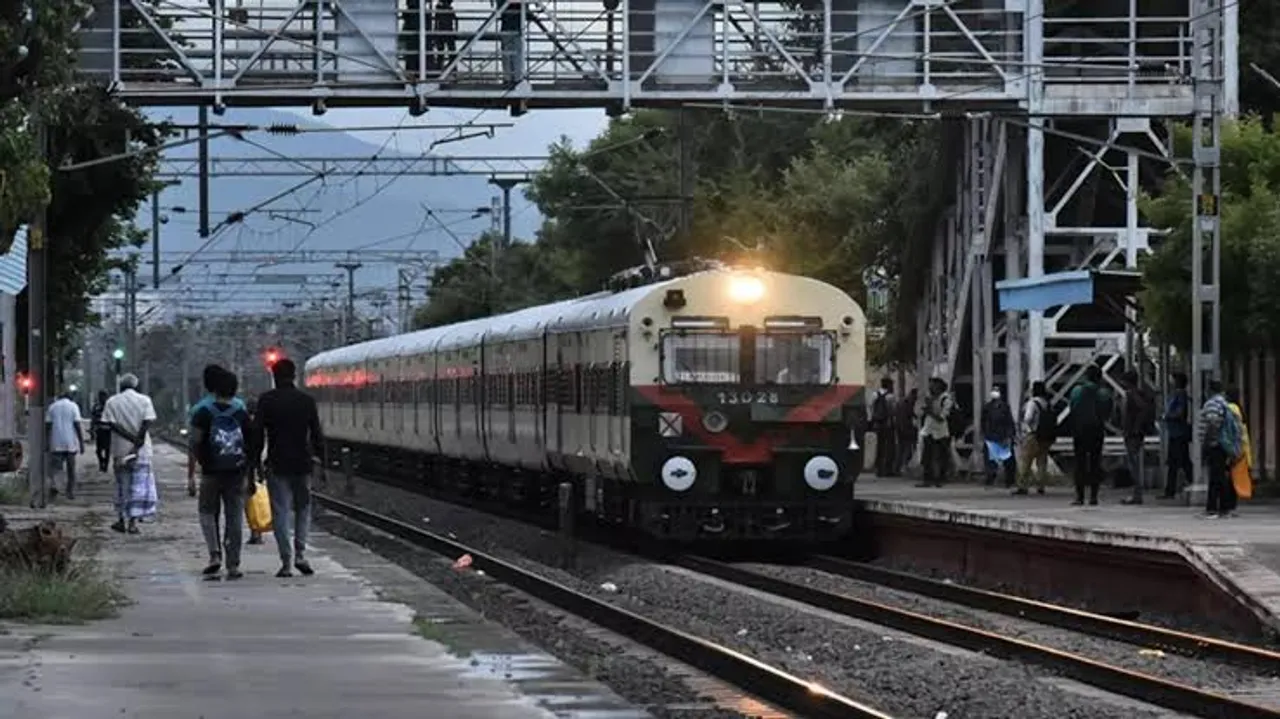AMC to provide car worth ₹18 lakh to railway employees