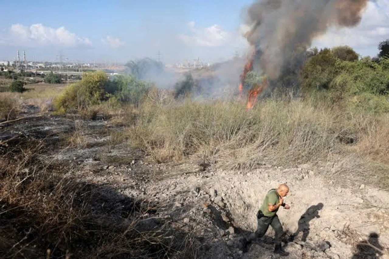 Israel's military said early Tuesday it had tried several times to shoot down a missile fired from Yemen which sent sirens blaring across the centre of the country.