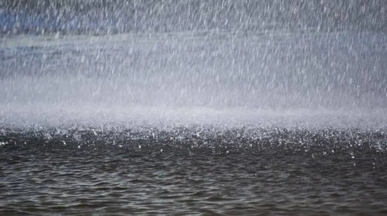 Gujarat weather warms, rainfall predicted next week