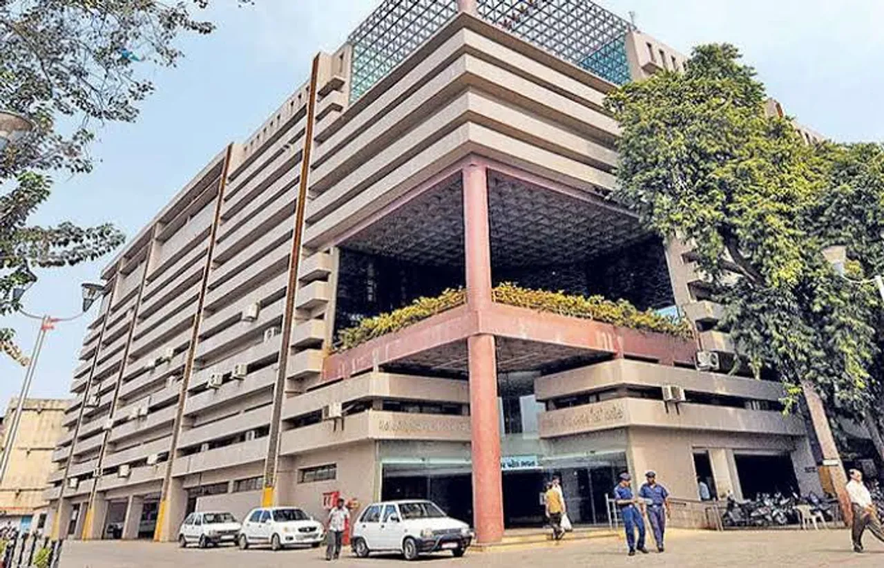 Ahead of monsoon, AMC to spend ₹10 cr to build percolating wells for rainwater management