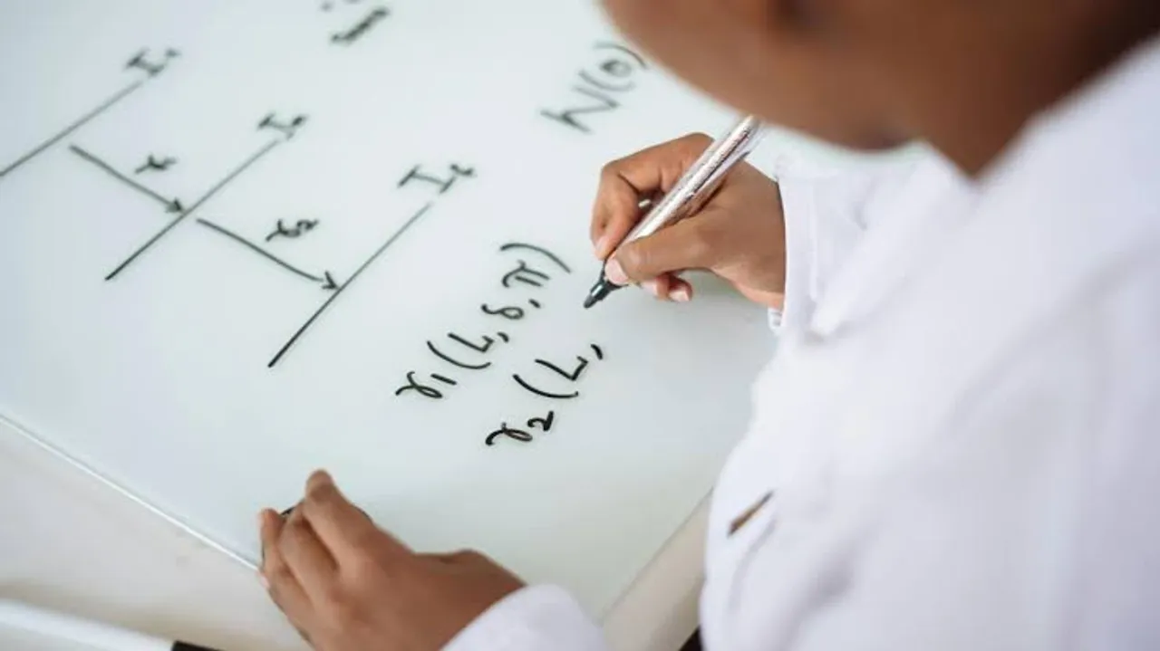 CBSE allows Basic Math students to study subject in Class 11
