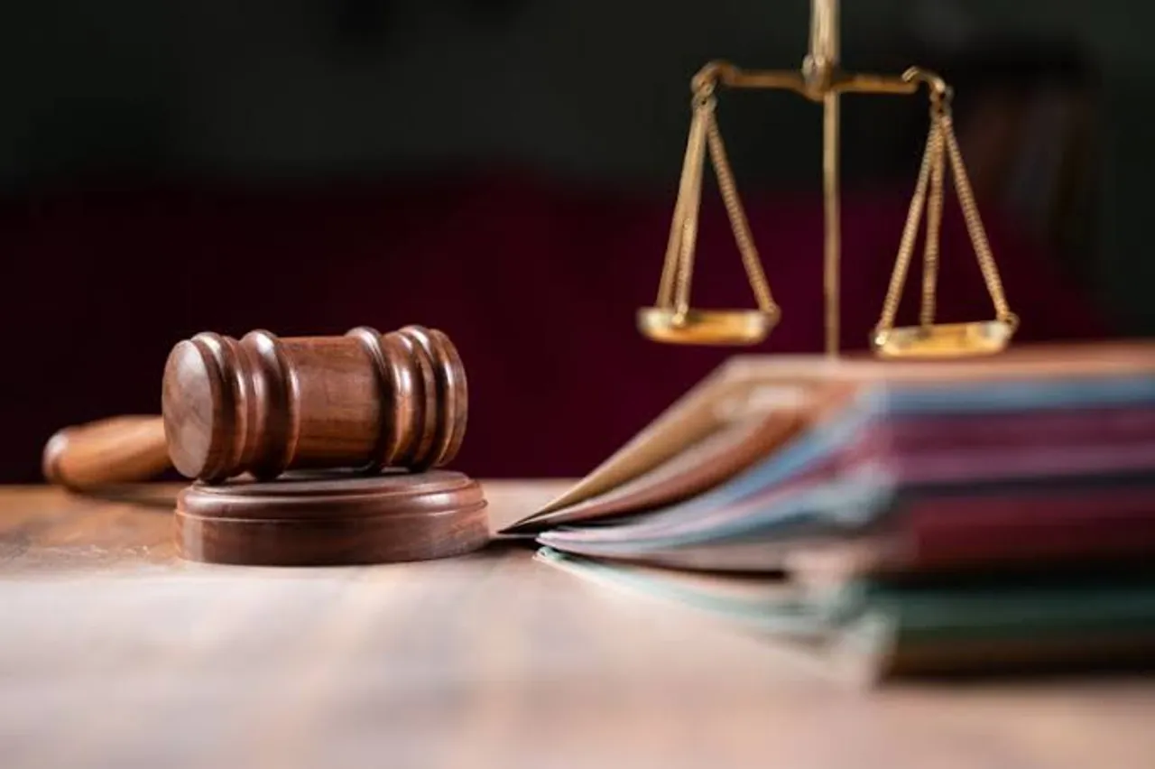 Citizens entitled to correct info on their public documents: Delhi HC to CBSE