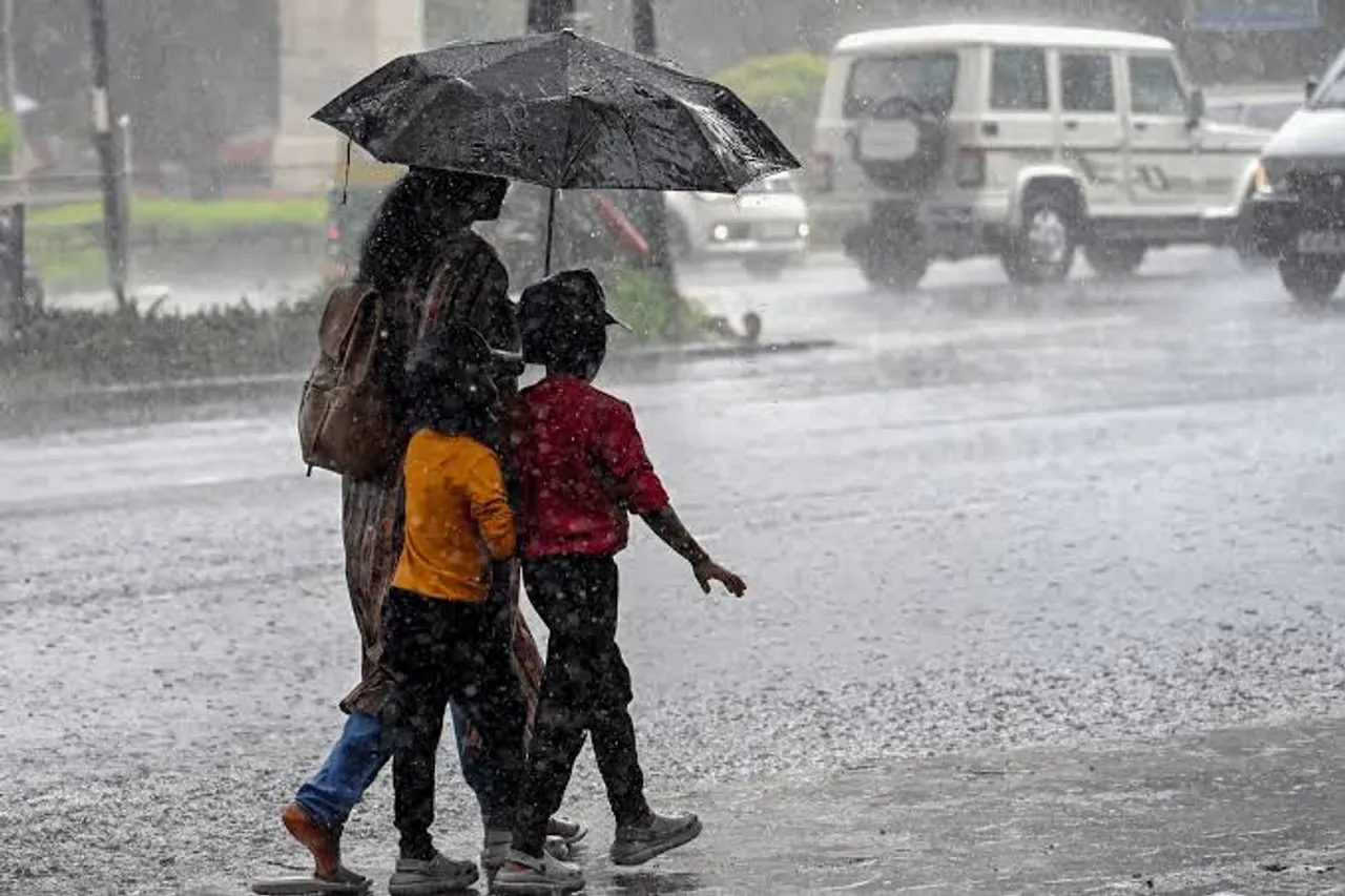 Schools closed across several districts in Kerala, Karnataka due to heavy rain