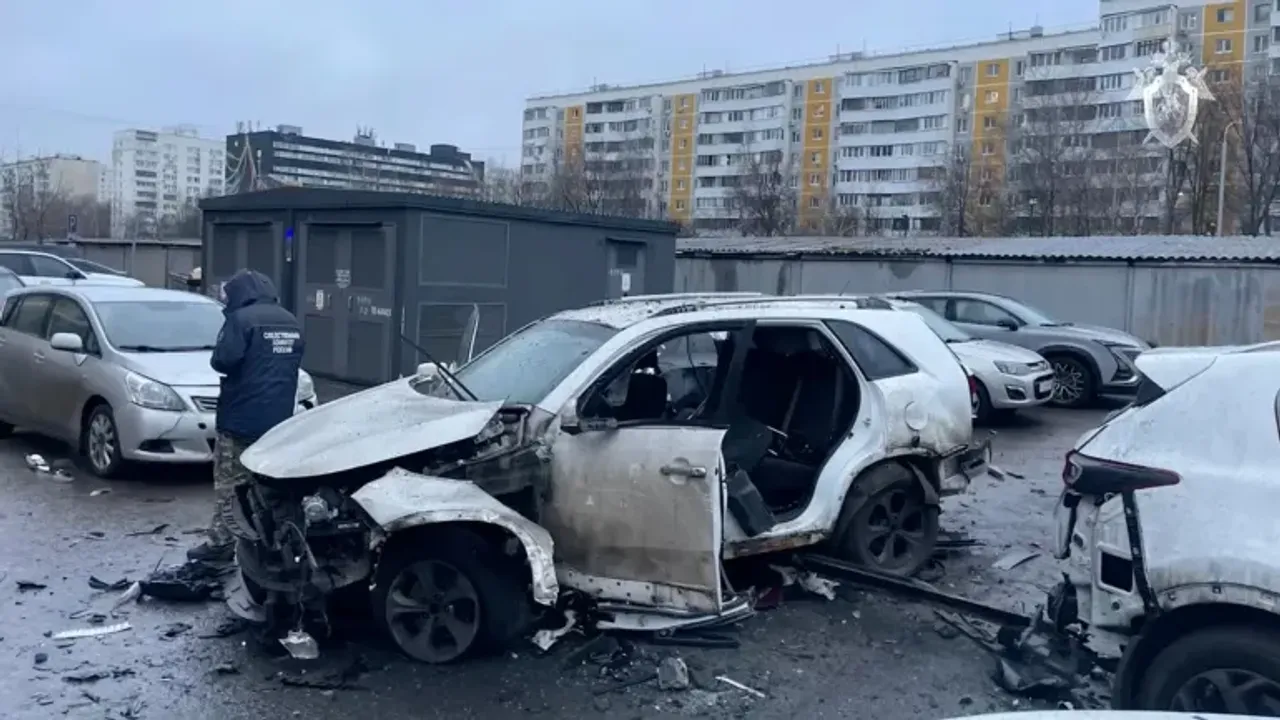 Car bomb kills Russian general in Moscow, Ukraine special services role suspected