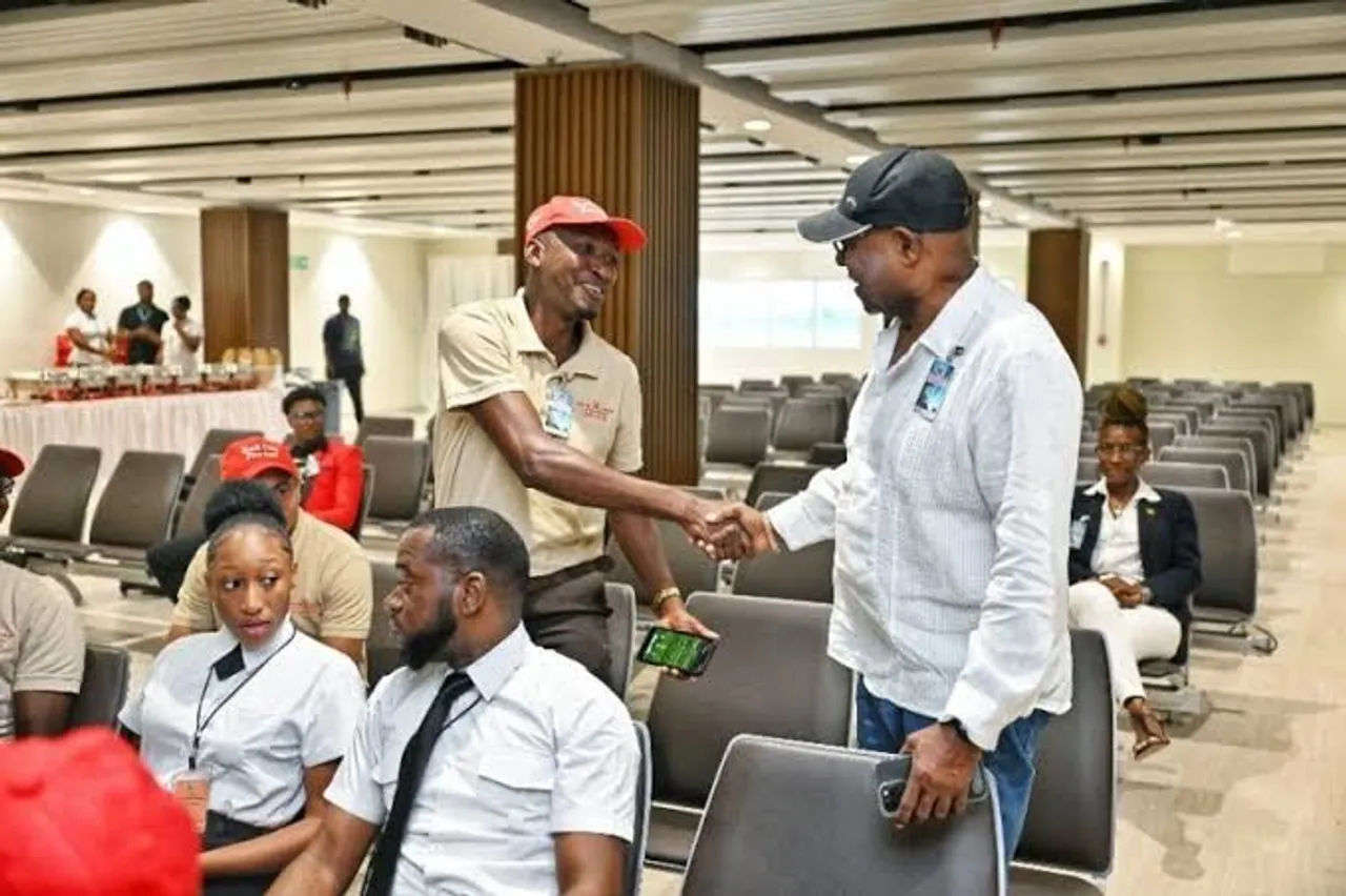 Jamaica sees 300,000 visitors post Hurricane Melissa