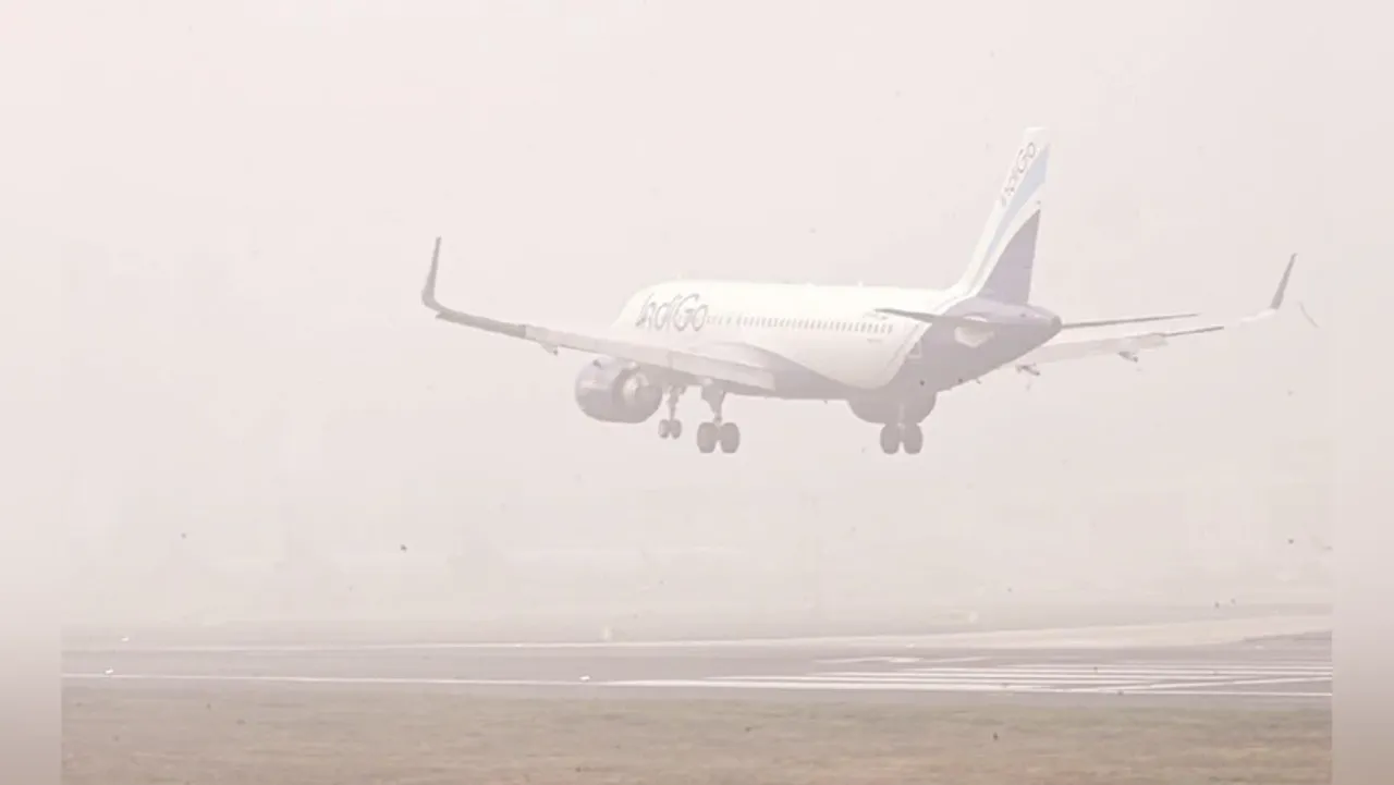 Dense fog disrupts air traffic; 118 flights cancelled at Delhi airport amid cold wave