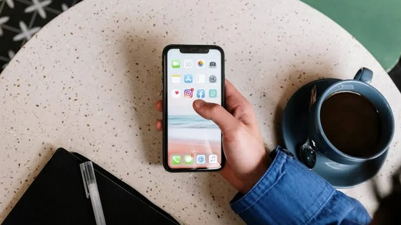 Apple has issues new set of threat alerts to users in India