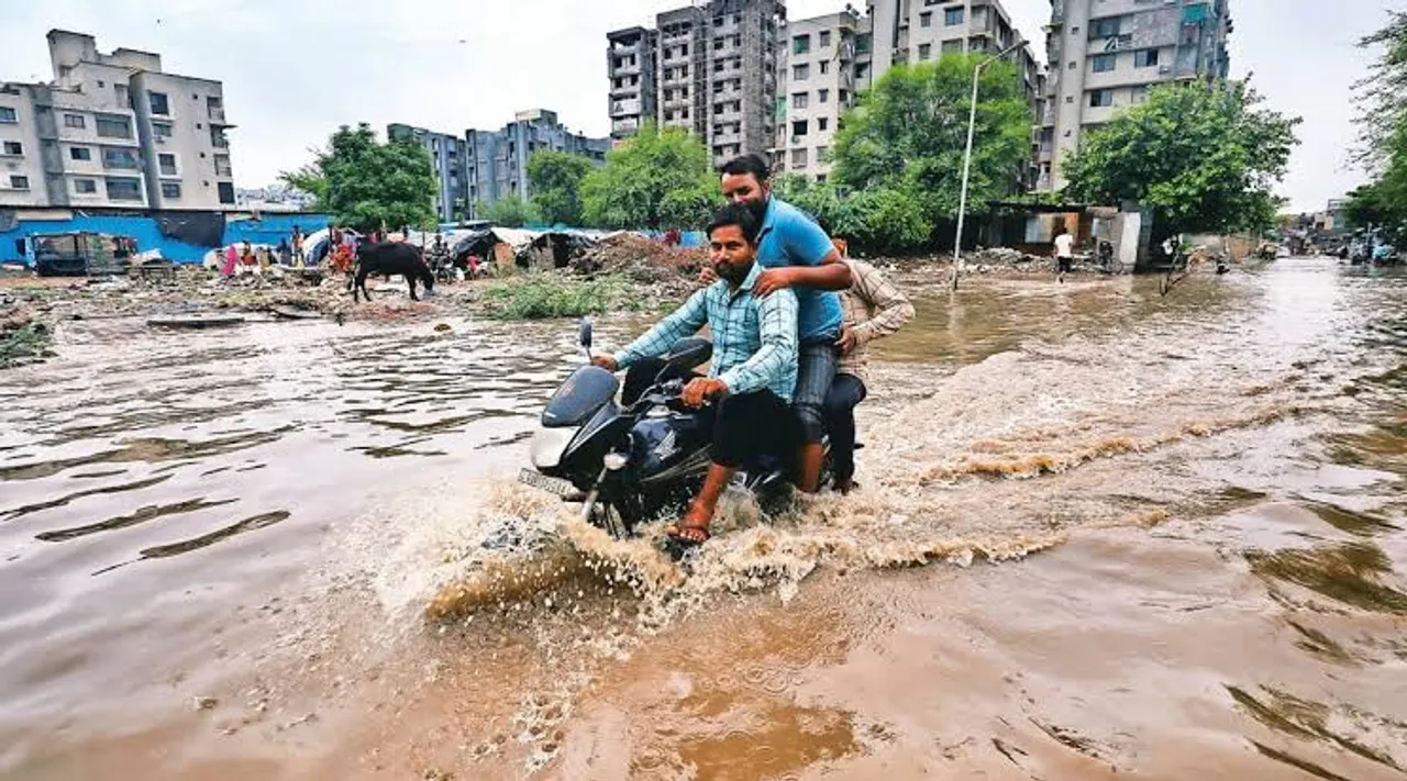 AMC in action with pre-monsoon perp, sets up zonal control rooms 