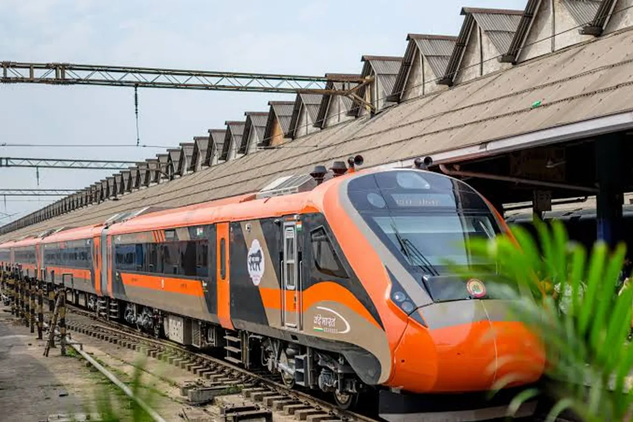 Now travel Ahmedabad-Mumbai travel in just 4.45 hours