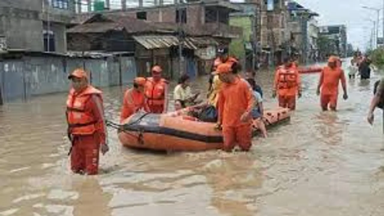 Central Govt allocates Rs 600 cr to Gujarat for flood relief efforts