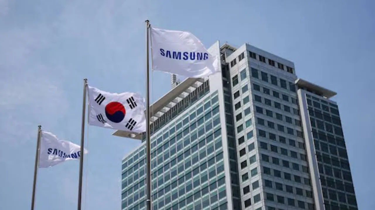 South Korea-based Samsung has instructed subsidiaries worldwide to reduce sales and marketing staff by about 15% and the administrative staff by up to 30%