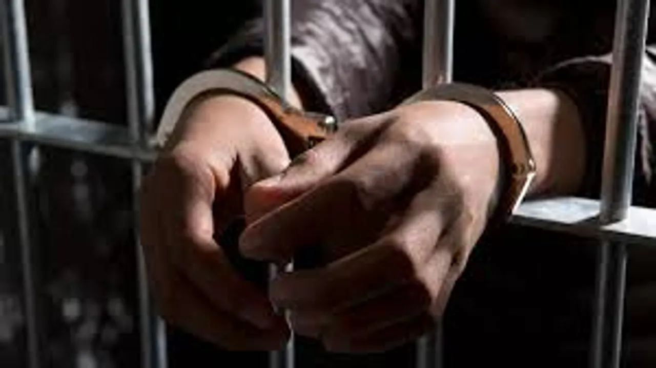 Ex-CIA officer gets 10 years in prison for spying for China